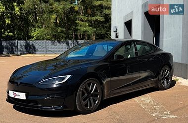 Лифтбек Tesla Model S 2024 в Киеве