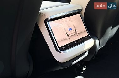 Лифтбек Tesla Model S 2024 в Киеве