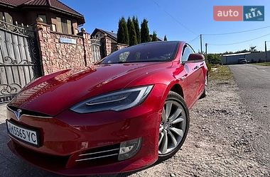 Ліфтбек Tesla Model S 2018 в Житомирі