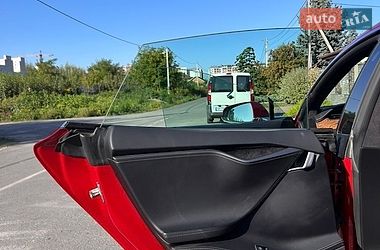 Ліфтбек Tesla Model S 2018 в Житомирі