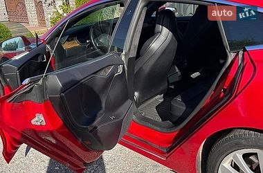 Ліфтбек Tesla Model S 2018 в Житомирі