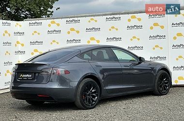 Ліфтбек Tesla Model S 2016 в Луцьку