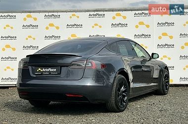 Ліфтбек Tesla Model S 2016 в Луцьку