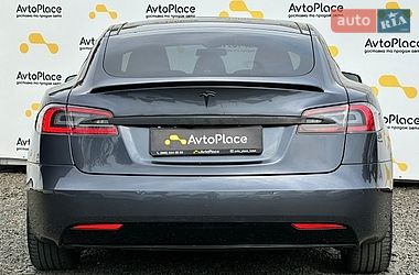Ліфтбек Tesla Model S 2016 в Луцьку