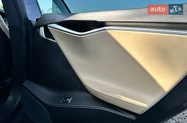 Ліфтбек Tesla Model S 2016 в Луцьку