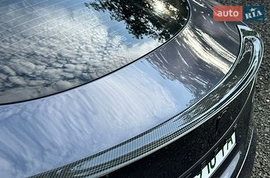 Ліфтбек Tesla Model S 2016 в Луцьку