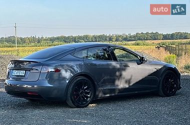 Ліфтбек Tesla Model S 2016 в Луцьку
