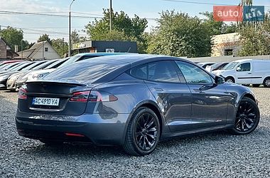 Ліфтбек Tesla Model S 2016 в Луцьку