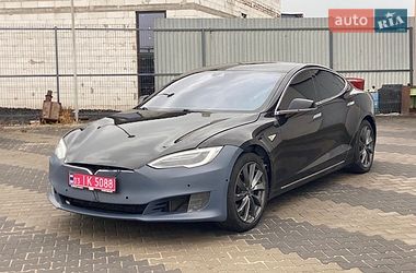 Tesla Model S  2016