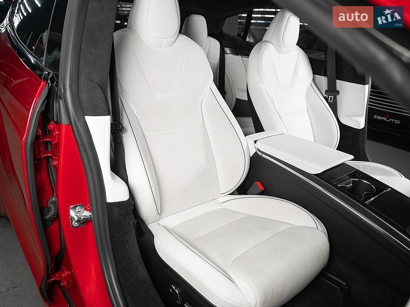 Лифтбек Tesla Model S 2021 в Одессе фото 23 Лифтбек Tesla Model S 2021 в Одессе