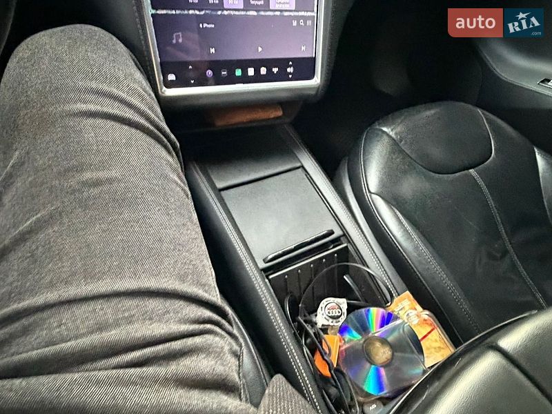 Лифтбек Tesla Model S 2014 в Виннице фото 6 Лифтбек Tesla Model S 2014 в Виннице