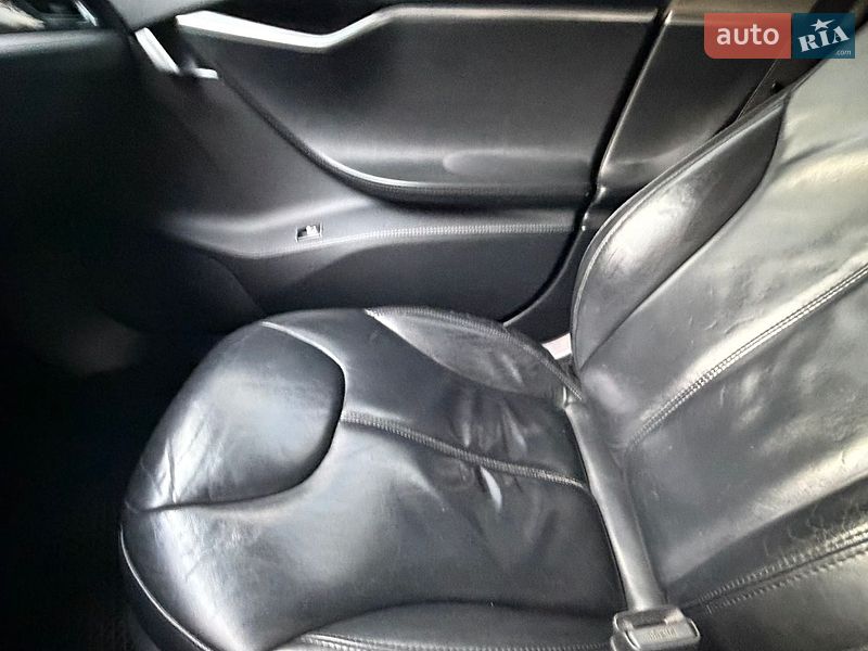 Лифтбек Tesla Model S 2014 в Виннице фото 7 Лифтбек Tesla Model S 2014 в Виннице