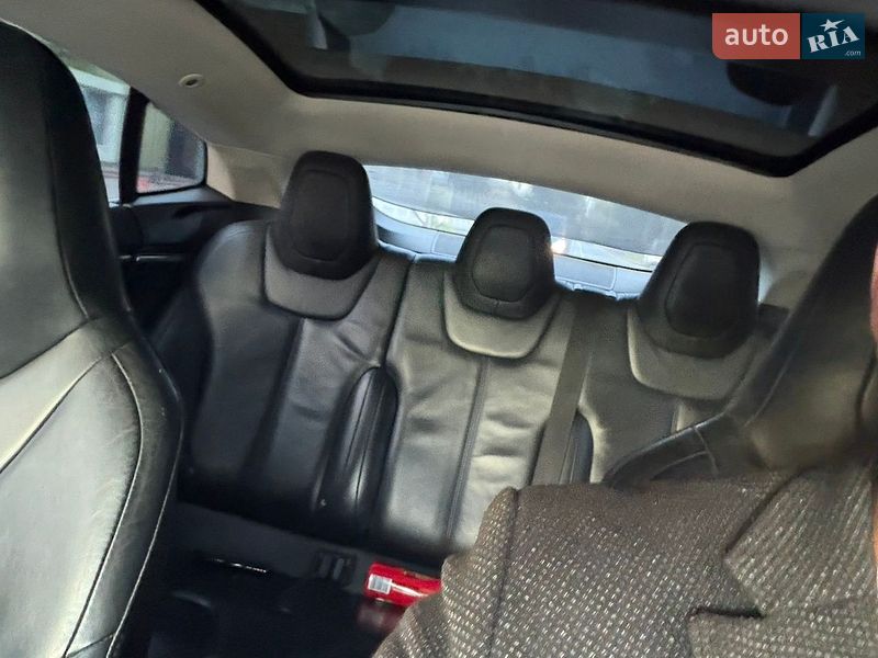 Лифтбек Tesla Model S 2014 в Виннице фото 8 Лифтбек Tesla Model S 2014 в Виннице