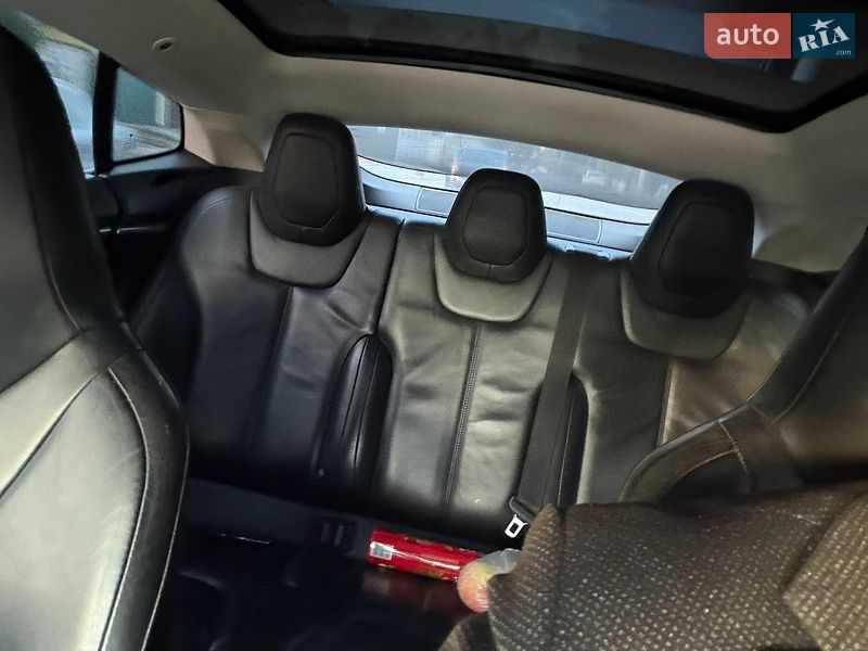 Лифтбек Tesla Model S 2014 в Виннице фото 9 Лифтбек Tesla Model S 2014 в Виннице