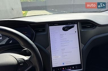 Ліфтбек Tesla Model S 2020 в Нововолинську