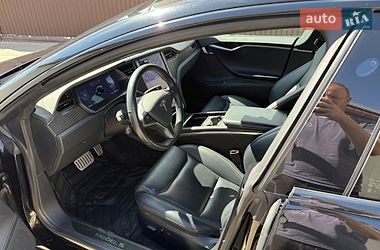 Ліфтбек Tesla Model S 2020 в Нововолинську