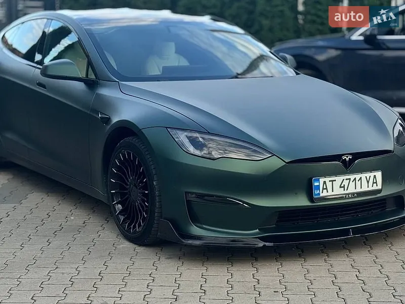 Tesla Model S