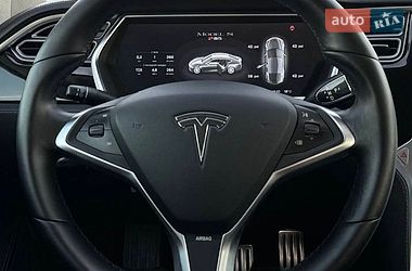 Лифтбек Tesla Model S 2014 в Львове