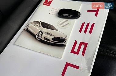 Лифтбек Tesla Model S 2014 в Львове