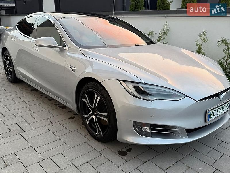 Tesla Model S 2017 Tesla Model S 2017