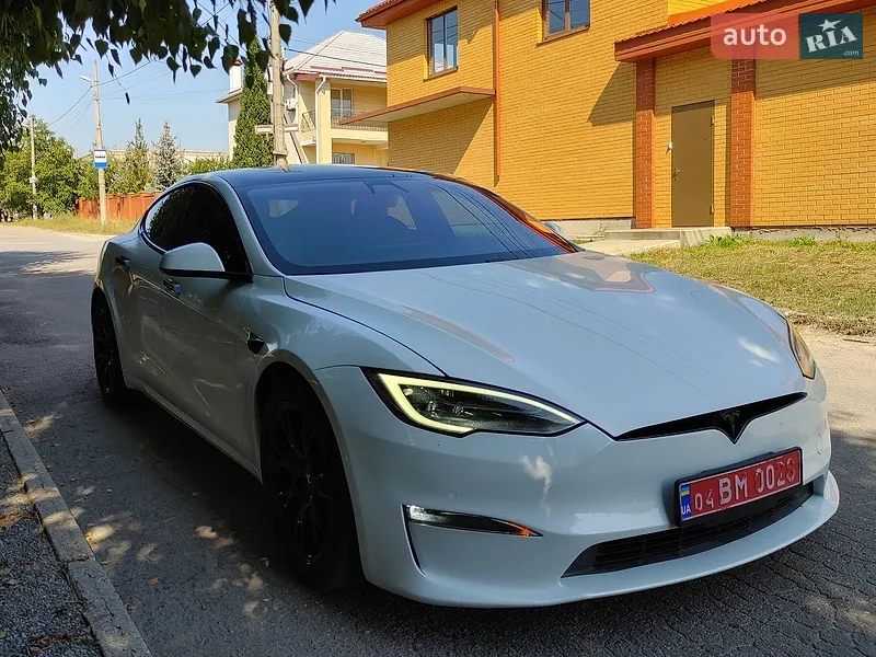 Tesla Model S