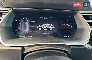 Лифтбек Tesla Model S 2017 в Киеве
