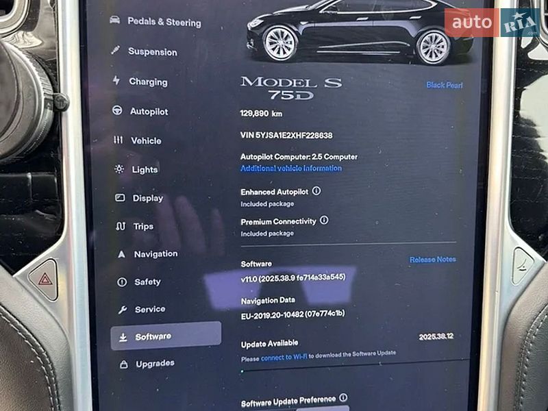 Лифтбек Tesla Model S 2017 в Киеве
