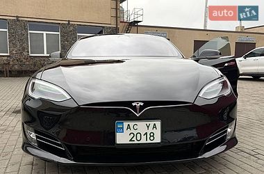 Лифтбек Tesla Model S 2016 в Владимире