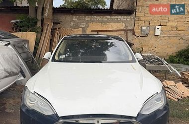 Лифтбек Tesla Model S 2014 в Одессе Лифтбек Tesla Model S 2014 в Одессе