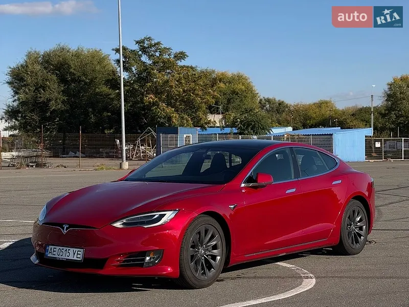 Tesla Model S
