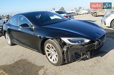 Tesla Model S  2017