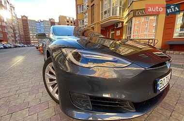 Tesla Model S  2016