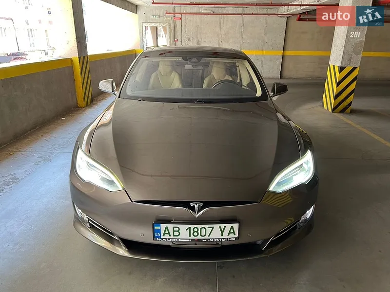 Tesla Model S