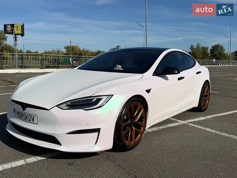 Лифтбек Tesla Model S 2021 в Киеве