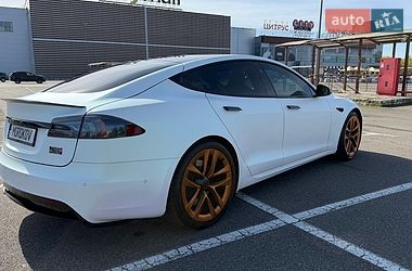 Лифтбек Tesla Model S 2021 в Киеве