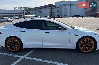 Лифтбек Tesla Model S 2021 в Киеве