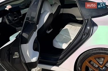 Лифтбек Tesla Model S 2021 в Киеве