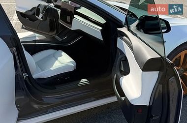 Лифтбек Tesla Model S 2021 в Киеве