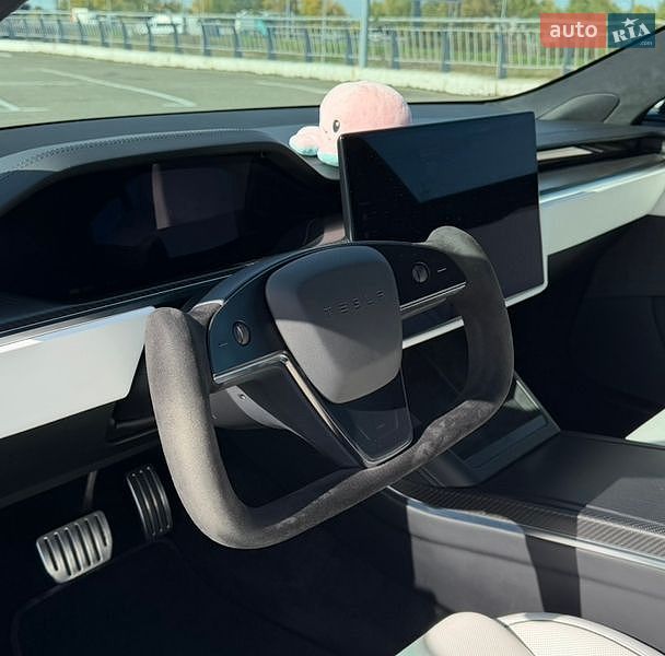 Лифтбек Tesla Model S 2021 в Киеве