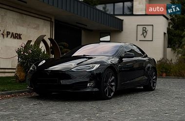 Tesla Model S  2017