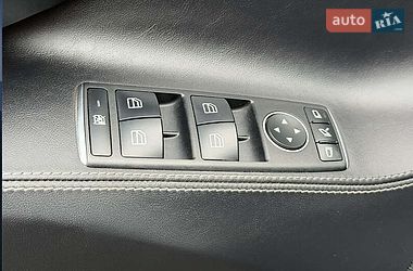 Лифтбек Tesla Model S 2018 в Львове