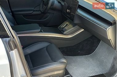 Ліфтбек Tesla Model S 2021 в Києві