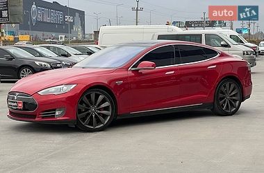Лифтбек Tesla Model S 2013 в Львове