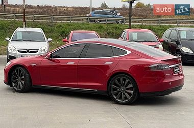 Лифтбек Tesla Model S 2013 в Львове