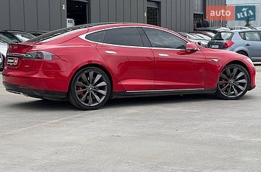Лифтбек Tesla Model S 2013 в Львове
