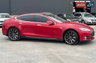 Лифтбек Tesla Model S 2013 в Львове