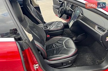 Лифтбек Tesla Model S 2013 в Львове