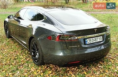 Лифтбек Tesla Model S 2018 в Прилуках