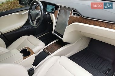 Лифтбек Tesla Model S 2018 в Прилуках