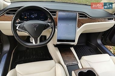 Лифтбек Tesla Model S 2018 в Прилуках